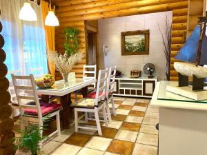 NORDIC HOUSE NEAR THE BEACH IN QUIET NEIGHBORHOOD,AMENITIES