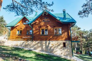 Etno kuća Apartmani Pesma, Divčibare