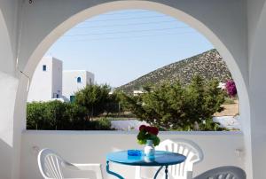 Vrahia Studios Naxos Greece