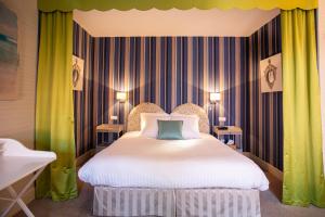 Hotels Le Square : photos des chambres