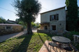 Appartements Studio independant dans mas provencal : photos des chambres