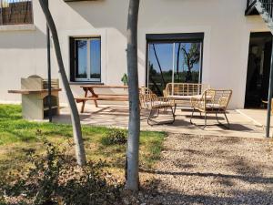 Maisons de vacances Le Cottage Nature Primeur Sauna Gaillac entre Albi-Toulouse & Les Cottages du Tarn : photos des chambres