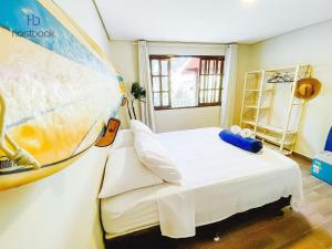 Casa completa com quintal a 500m da praia | MAAL02