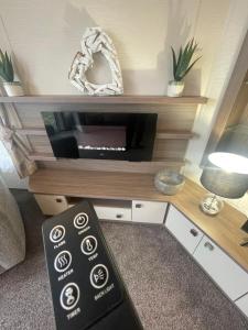 Luxury Static Home 2 Bed Sleeps 6