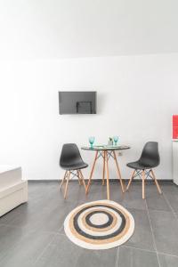 Modern Studio near Downtown