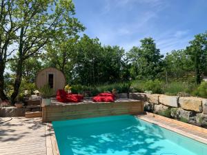 Maison dHôtes de Charme Le Clos de la Fontaine Piscine & SPA