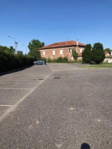 Appartements Le Fitness & Business Studio - Airbus -Piscine Spa : photos des chambres