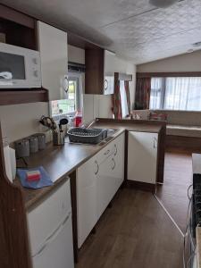 Gloria Stay - Aberystwyth Caravan