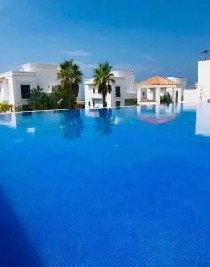 Un petit coin de paradis à Assilah+ piscine + WIFI - Dghaliyene