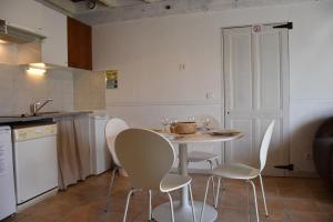 Appartements Du vert & du bon air - Linge maison inclus - Parking Prive Gratuit - Centre ville Bergerac 10mn - Domaine Bellevue Cottage en Perigord : photos des chambres