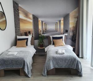 Q Apart SILVER -klimatyzowane STUDIO przy Manufakturze z garażem Gratis, FV