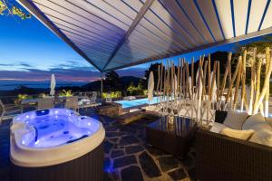 Deluxe Studio room in Paros Butterfly Villas