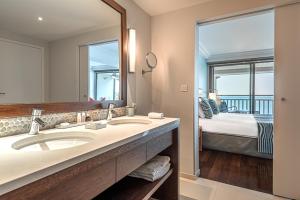 Hotels Anne de Bretagne : Suite Junior de Luxe avec Vue sur la Mer