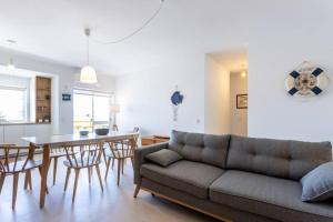 Cozy ap renovado 1ª linha de Praia - Armação Pêra