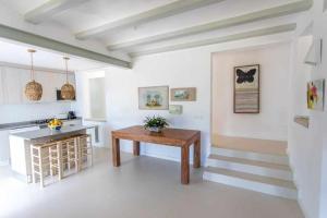 Bonita stay B Light Piscina climatizada, bbq, wifi