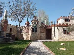 Castillo Esmeralda - Híjar