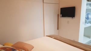 Solar Agua Flats Elegance Flat