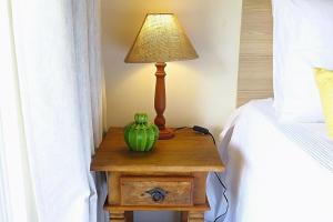 Solar Agua Flats Elegance Flat