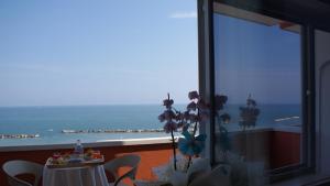 Quadruple Room with Sea View