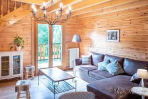 Chalets Chalet La Revoyotte : photos des chambres