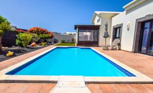 216 - Villa Helena by Villas Now Ltd