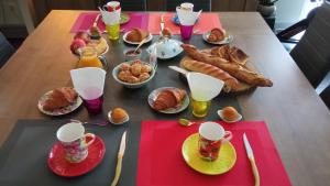 B&B / Chambres d'hotes B&B du Cerisier, diner sur demande : photos des chambres