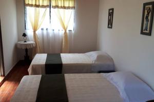 Alojamiento Esmeralda Azul