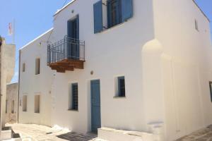Traditional Suites in Chora Kythnos #2