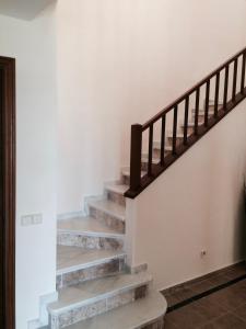 luxury 3bed Villa with heated private pool, full Sky and free WIFI