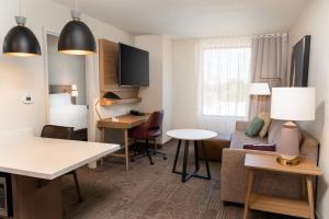 One-Bedroom Queen Suite room in Staybridge Suites - Temecula - Wine Country an IHG Hotel