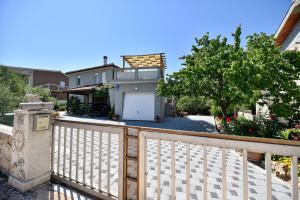 Apartment in Vir with Terrace, Air conditioning, Wi-Fi (4592-1)