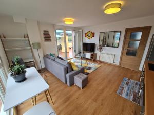 Luminoso apartamento con gran terraza