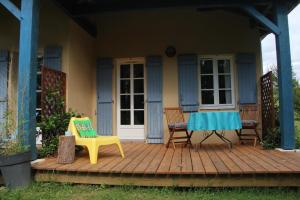 Villages vacances Au Petit Bernerot - Les gites de l'Arbre Voyageur : photos des chambres