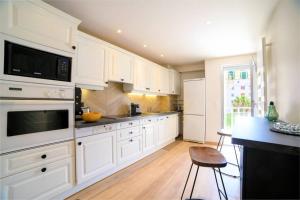 Le Bain De Soleil - Le Bain De Soleil 5 star Two bedroom apartment