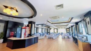 Sea Pearl Cat Ba Hotel