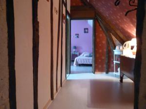 B&B / Chambres d'hotes LES HIRONDELLES : photos des chambres