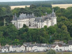 B&B / Chambres d'hotes LES HIRONDELLES : photos des chambres
