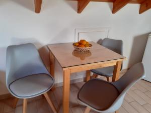 Deluxe Attic Quadruple Room with Sea View room in Kritikos Rooms
