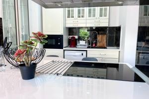 Villas Magnifique villa de 110m2 ✧Jardin ✧ 20min de Paris : photos des chambres