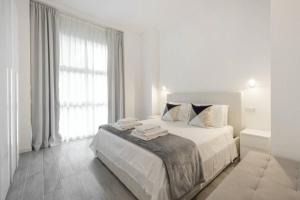 Appartamento con 2 Camere da Letto - Via Cusani 10