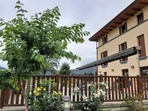 圣安娜酒店 - 阿拉萨特-蒙德拉贡