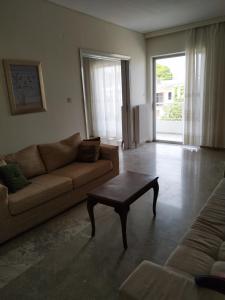 Vangelis apartment near Athens Airport