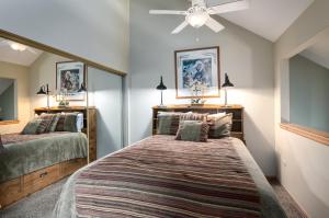 River Mountain Lodge Horseshoe Gulch Condo: Ski-In To Downtown Breck