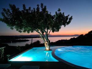 Luxury Villas Private Pools Sea View