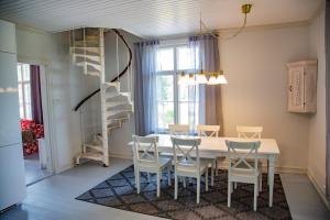 Villa with Garden View room in Billnäsin ruukki