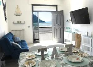 Paradise Lake - Toline