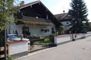 Karl-Stieler-Str. - 费尔德基尔兴-韦斯特拉姆