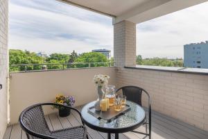 Apartament Deluxe Platany C38 by Renters