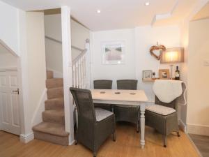 Nookie Cottage