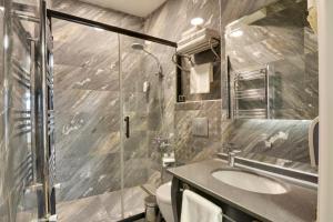 Large Double Room room in Castillo Hotel